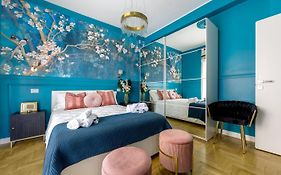 Demetra Apartment - 30M From Metro A Lucio Sestio